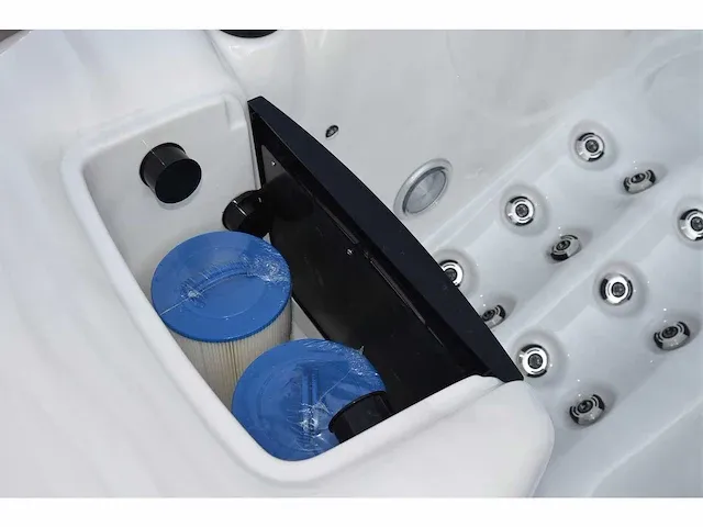 6-persoons buitenspa met balbo wifi - portland - afbeelding 9 van  24