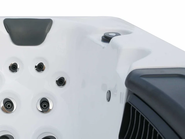 6-persoons buitenspa met bluetooth - afbeelding 17 van  20