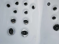 6-persoons buitenspa met bluetooth - afbeelding 19 van  20