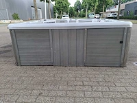 6 persoons jacuzzi en buitenspa - afbeelding 13 van  23