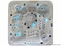 6 persoons outdoor spa met waterjets 230x230cm - wit / zwarte zijkant incl. wifi - afbeelding 10 van  17