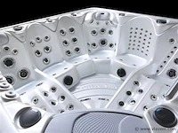6 persoons outdoor spa met waterjets 230x230cm - wit / zwarte zijkant incl. wifi - afbeelding 12 van  17