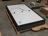6 stuks zonnepanelen canadian solar cs3l-365ms. - afbeelding 1 van  2