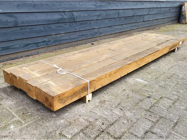 6 x rustieke eiken palen 120 x 120mm lengte 300 cm - afbeelding 1 van  4