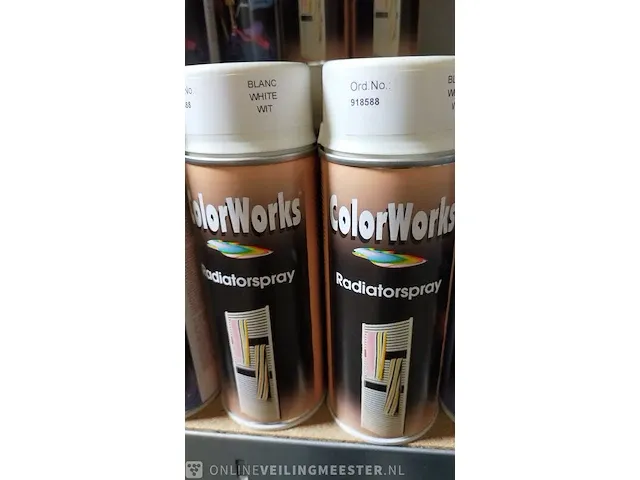 60 x spuitlak colorworks - afbeelding 4 van  5