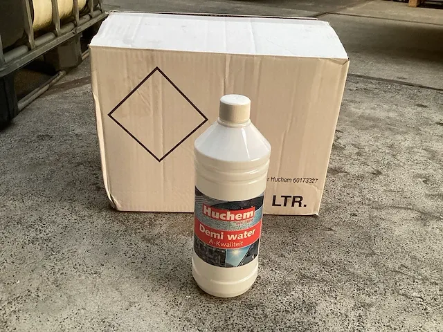 600 liter demiwater - afbeelding 1 van  4