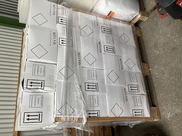 600 liter demiwater - afbeelding 3 van  4