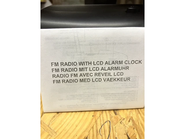 60x fm radios nieuw in doos - afbeelding 2 van  11