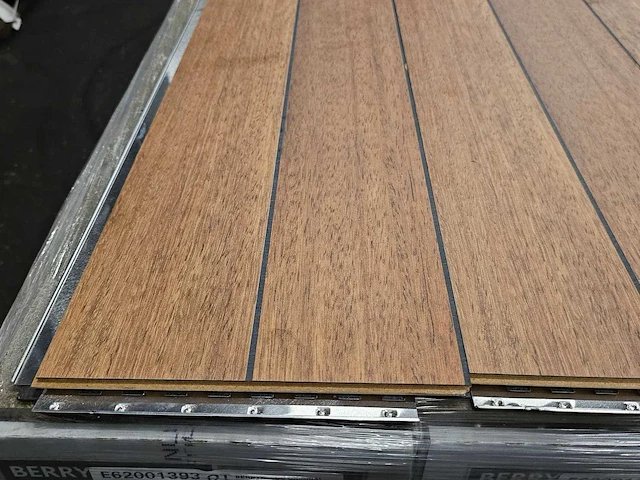 61 m2 laminaat plank - 1207 x 198 x 11 mm - afbeelding 2 van  3
