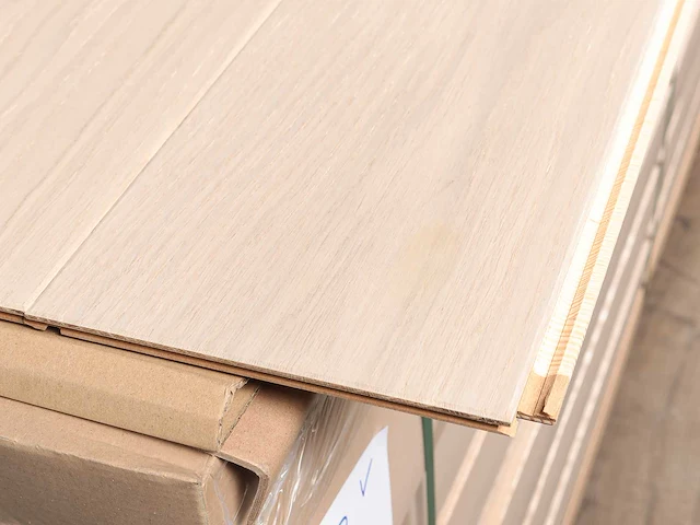 61 m2 parket eiken xl mutliplank - 1800 x 180 x 14 mm - afbeelding 2 van  4