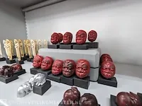 61x replica art, o.a. netsuke - afbeelding 2 van  20