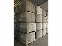 62 pallets steenstrips