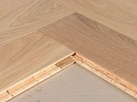 63 m2 parket eiken visgraat mutliplank - 660 x 110 x 14 mm - afbeelding 2 van  4