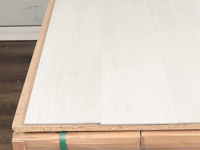 63 m2 pvc click plank - 1251 x 187 x 4,2 mm - afbeelding 2 van  4