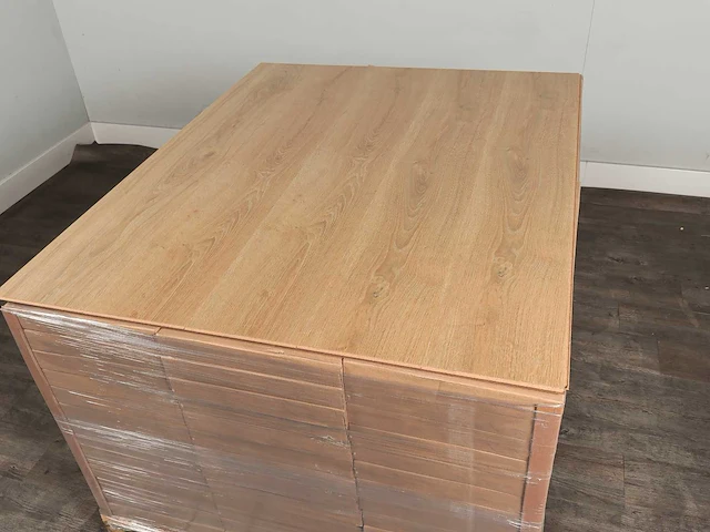64 m2 laminaat plank - 1200 x 191 x 8 mm - afbeelding 4 van  4