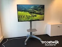 65" color display met verrijdbaar statief - afbeelding 1 van  12