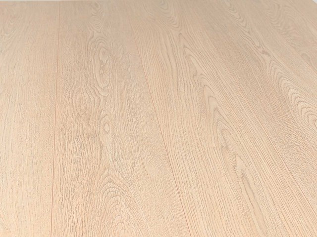 65 m2 laminaat plank - 1383 x 193 x 10 mm - afbeelding 1 van  4