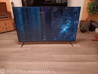 65" televisie met kapotte beeeldscherm samsung , ue65au7040k, bouwjaar 2023 - afbeelding 1 van  7