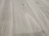66 m2 laminaat plank - 1207 x 198 x 11 mm - afbeelding 1 van  3