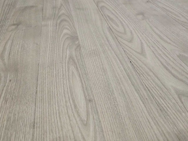 66 m2 laminaat plank - 1207 x 198 x 11 mm - afbeelding 1 van  3