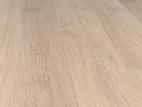 66 m2 laminaat plank - 1285 x 192 x 8 mm - afbeelding 1 van  4