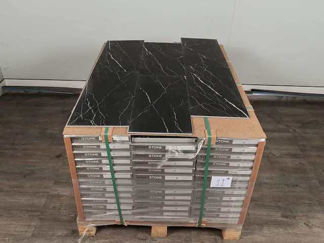 66 m2 pvc-click tegel - 610 x 305 x 4,5 mm - afbeelding 4 van  4