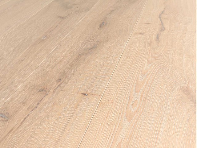 68 m2 parket eiken xl mutliplank - 2420 x 187 x 15 mm - afbeelding 1 van  4