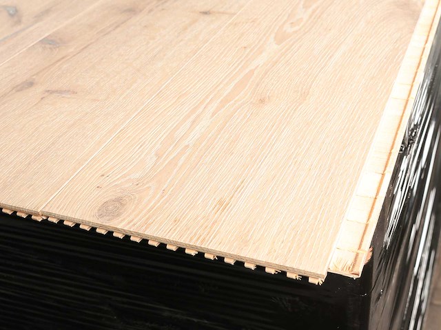 68 m2 parket eiken xl mutliplank - 2420 x 187 x 15 mm - afbeelding 3 van  4