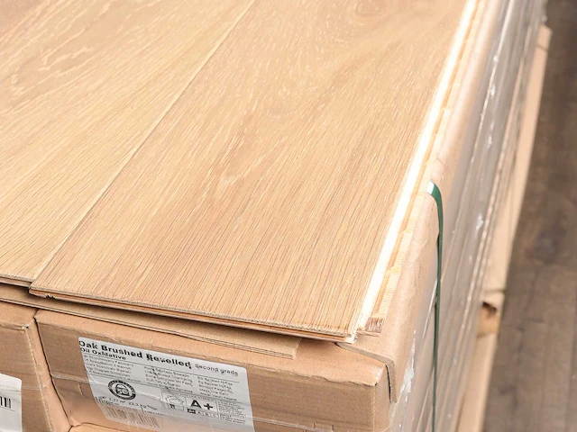 69 m2 parket eiken xl mutliplank - 2200 x 180 x 14 mm - afbeelding 2 van  4