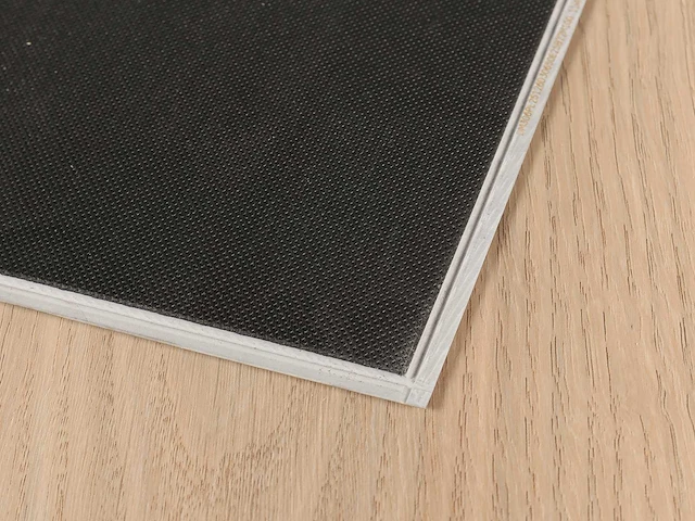 69 m2 pvc spc click plank met xps onderlaag - 1524 x 228 x 5 mm - afbeelding 4 van  4
