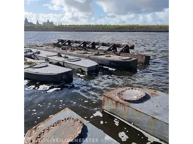 6x aanmeer catamaran/ponton met stootrand - afbeelding 10 van  15