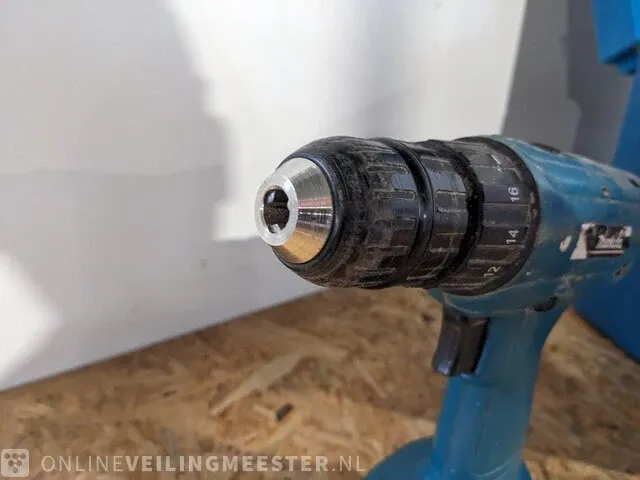 6x accu gereedschap, makita en top craft - afbeelding 33 van  38