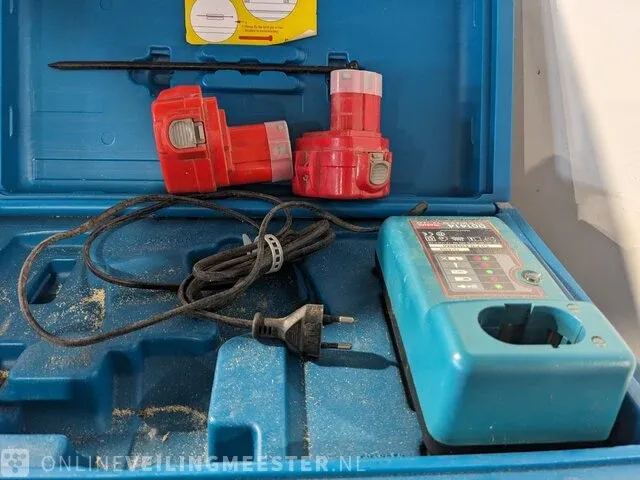 6x accu gereedschap, makita en top craft - afbeelding 35 van  38