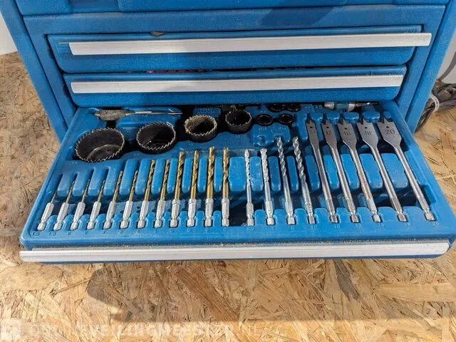 6x accu gereedschap, makita en top craft - afbeelding 38 van  38