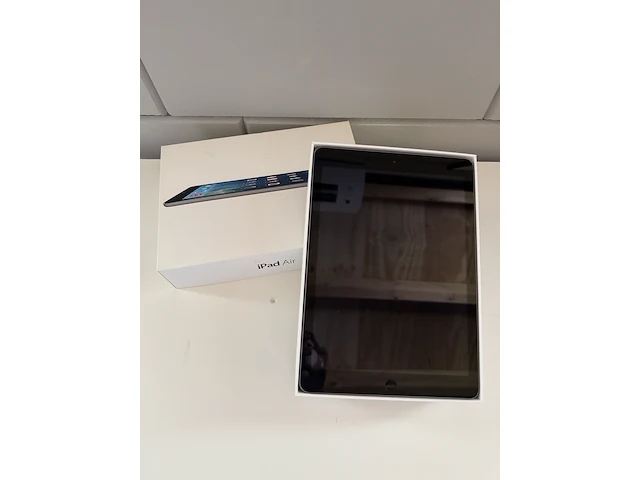 6x apple iphone, 1x apple ipad en 1x ipad keyboard - afbeelding 5 van  5