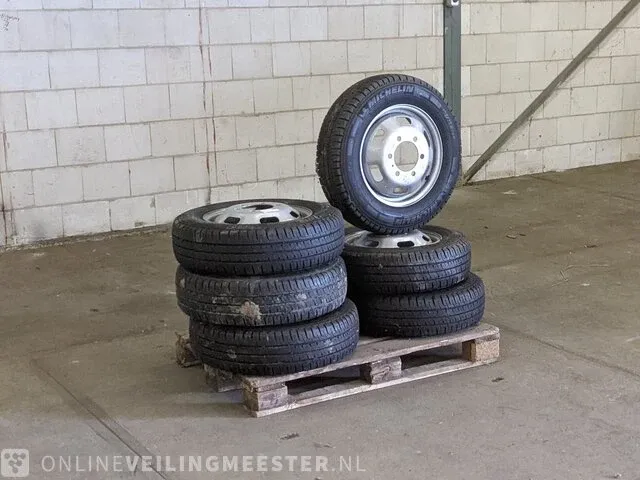 6x band met velg michelin, agilis 195/75 r16c - afbeelding 1 van  19