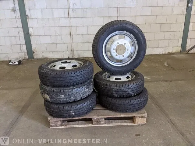 6x band met velg michelin, agilis 195/75 r16c - afbeelding 12 van  19