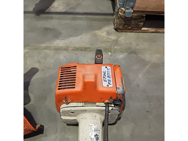6x bosmaaier, 1x heggenschaar en 1x bladblazer, stihl, dolmar en husqvarna - afbeelding 14 van  34