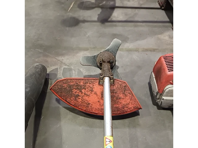 6x bosmaaier, 1x heggenschaar en 1x bladblazer, stihl, dolmar en husqvarna - afbeelding 18 van  34
