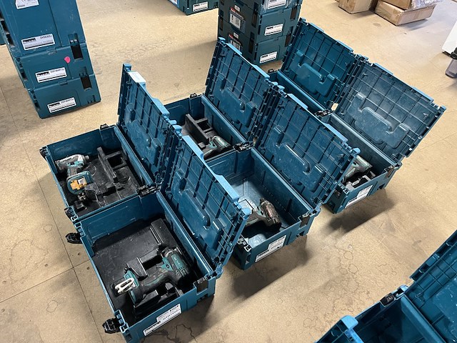 6x bouwgereedschap in m-box (6x slagschroevendraaier) makita, dtd152zj - afbeelding 1 van  9