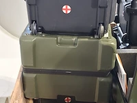 6x centrifuge, 3x blaasvolumemeter en 2x patiënten monitor, o.a diamed-id, verathon - afbeelding 2 van  12
