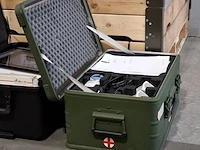 6x centrifuge, 3x blaasvolumemeter en 2x patiënten monitor, o.a diamed-id, verathon - afbeelding 9 van  12