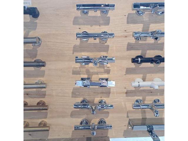 6x diverse kranen, o.a. grohe, chroom - afbeelding 1 van  14