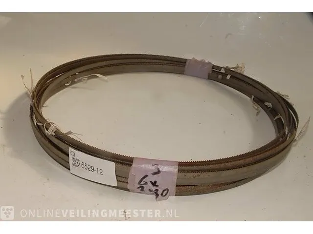 6x diverse lint of bandzagen,3,90 lang - afbeelding 1 van  2