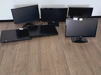 6x diverse monitoren o.a. samsung, iiyama, diverse soorten - afbeelding 1 van  7