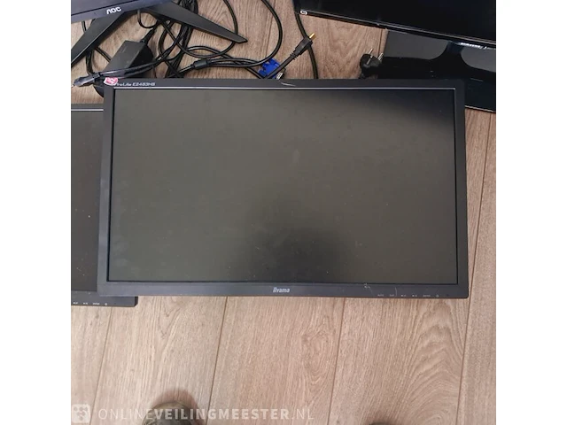 6x diverse monitoren o.a. samsung, iiyama, diverse soorten - afbeelding 5 van  7