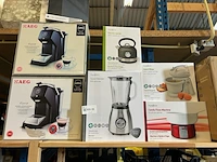 6x huishoudelijke apparaten w.o. koffiemachine w.o. aeg, nedis - afbeelding 1 van  5