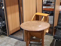 6x kantinetafel en 2x salontafel