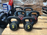 6x kettlebell (2x 15kg, 2x 10kg, 2x 5kg) - afbeelding 1 van  3