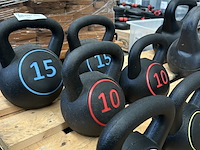 6x kettlebell (2x 15kg, 2x 10kg, 2x 5kg) - afbeelding 3 van  3